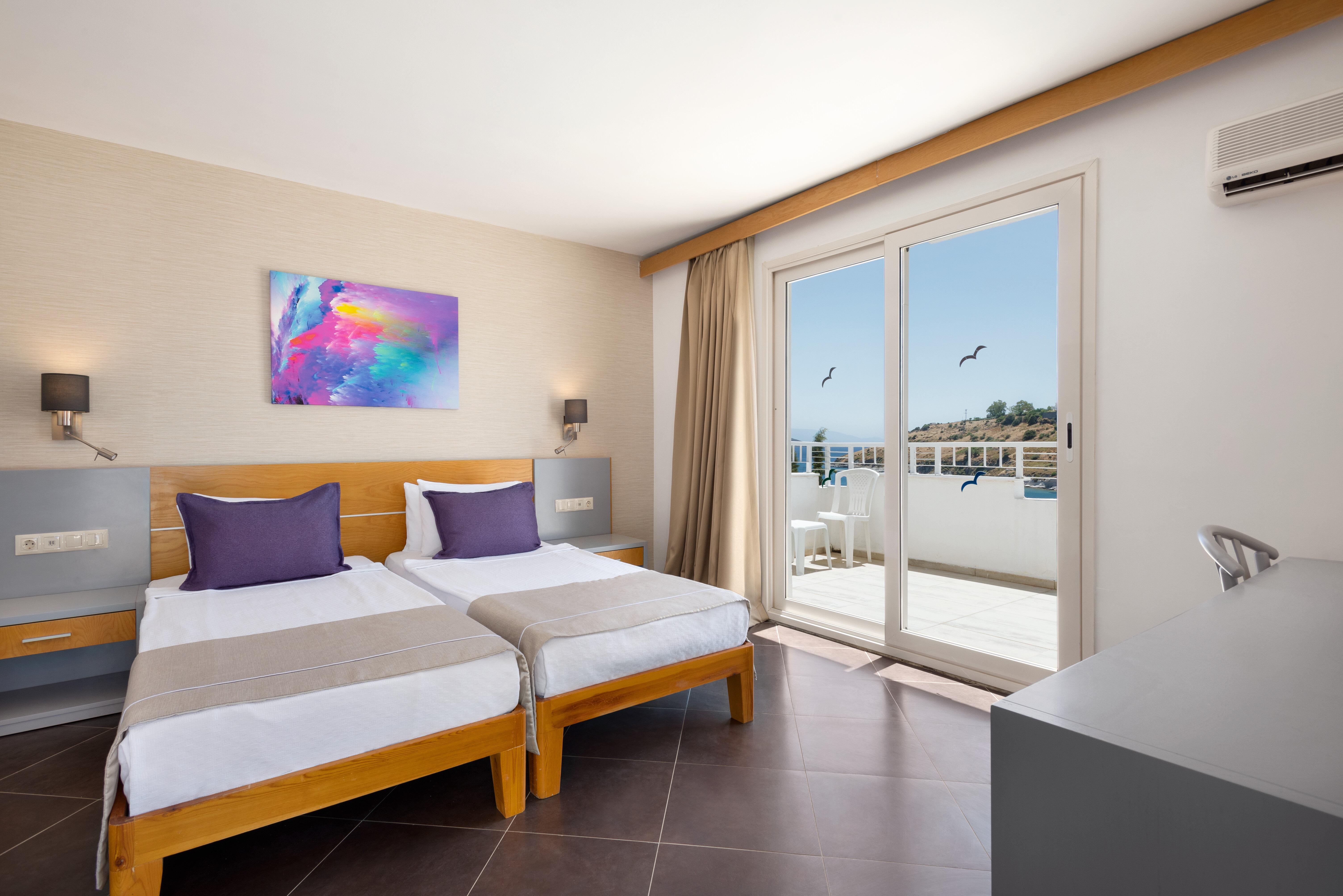 La Quinta By Wyndham Bodrum Bagian luar foto