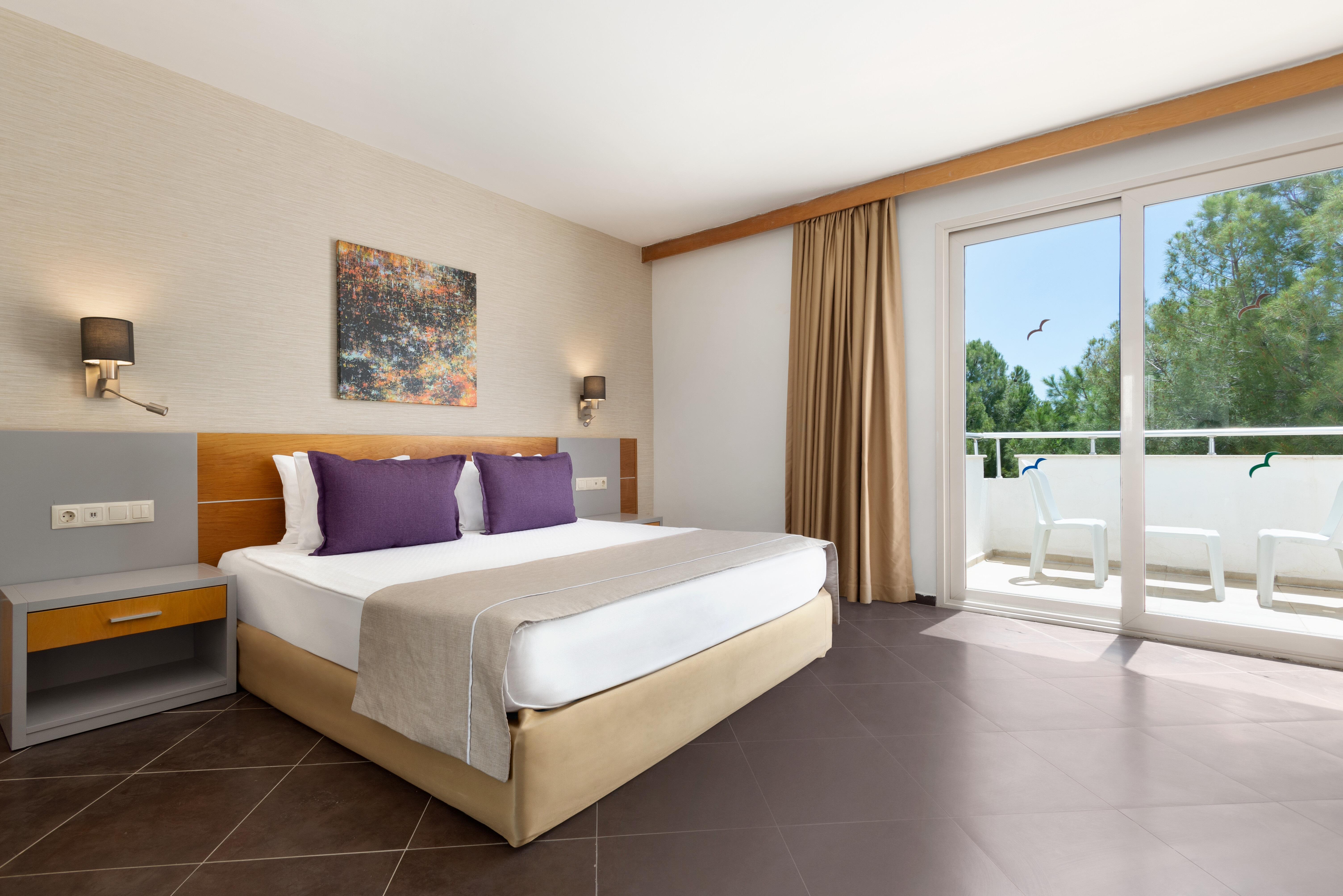 La Quinta By Wyndham Bodrum Bagian luar foto